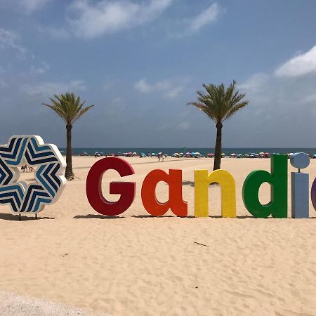 Apartamento Tres Soles Solo Familias غانديا المظهر الخارجي الصورة